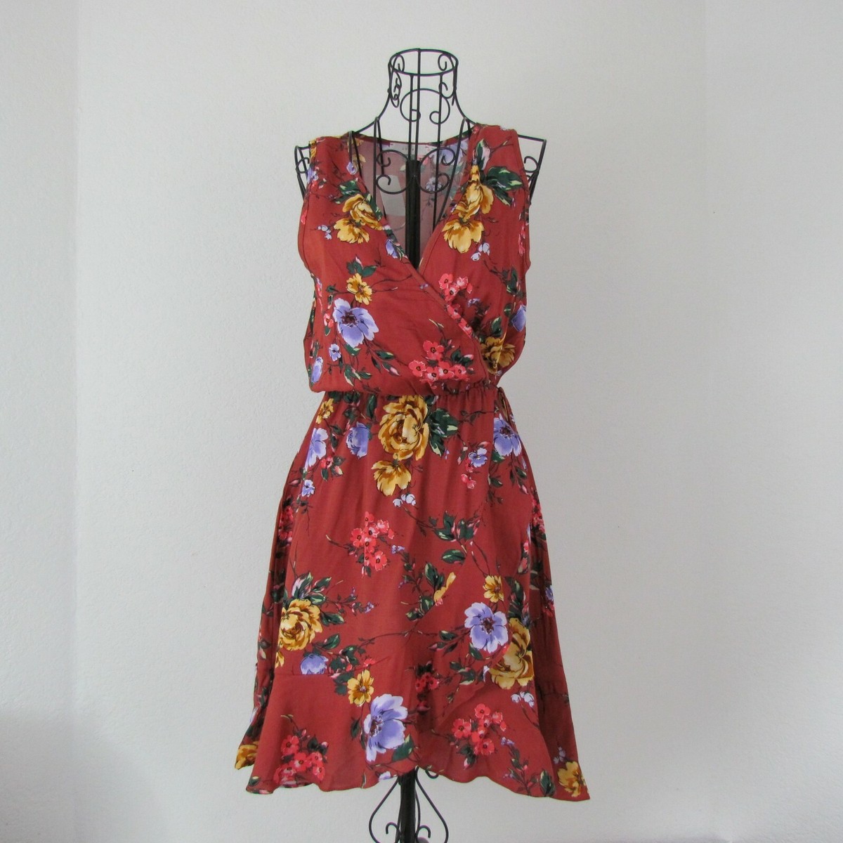 Lush Size XS Side Tie Sleeveless Rust Floral Dress