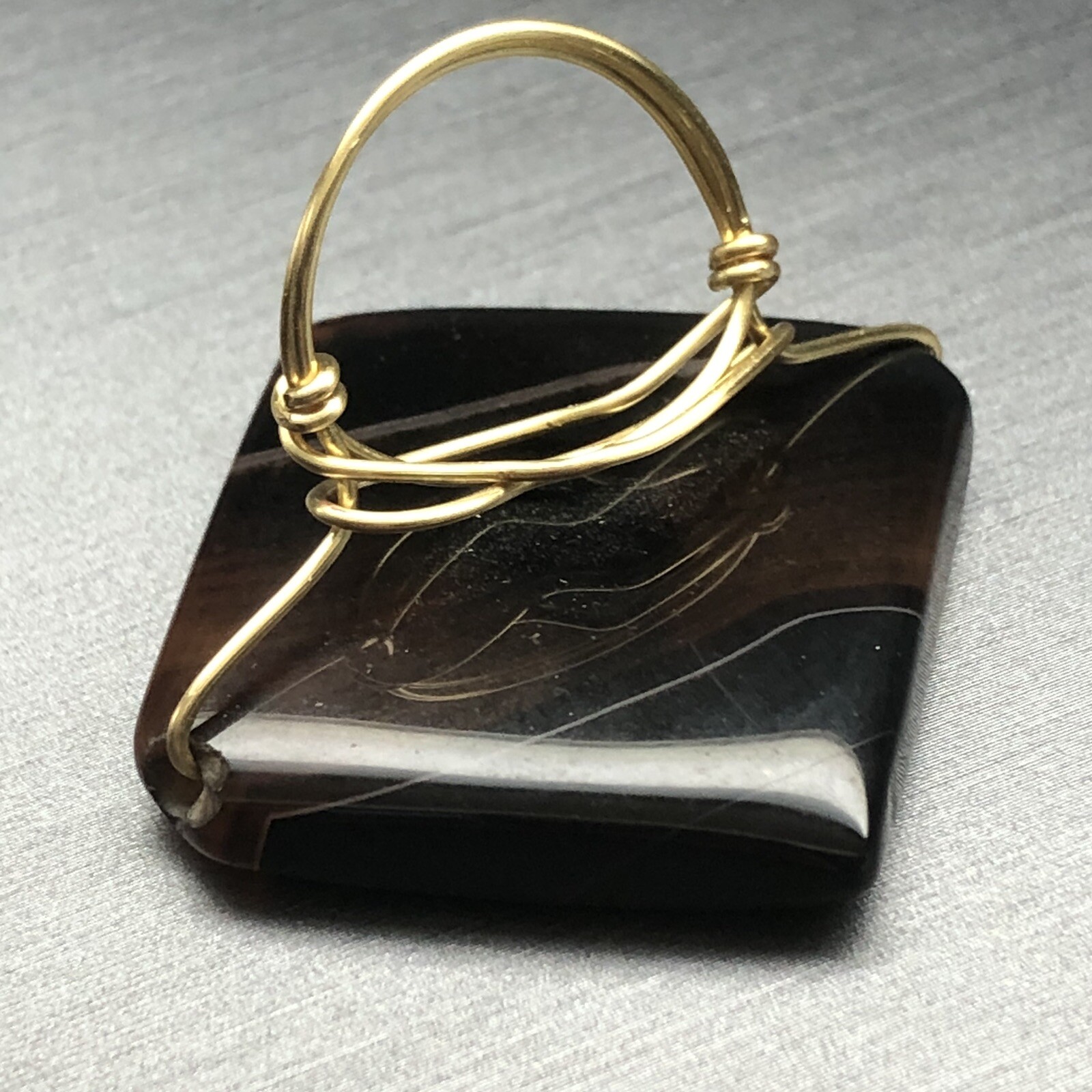 Red Agate Gemstone Statement Ring Size 6 Gold Ton… - image 5