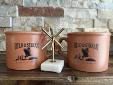 ✨2X VTG LARGE FIELD & STREAM COFFEE SOUP MUG TERRA COTTA EAGLE HUNTING OUTDOOR✨