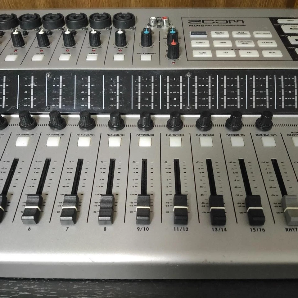 Zoom HD16 16CH HDD Grabadora Multi Pista CD-R MTR Estudio de Grabación Usado JAPÓN Foto 4 de 4