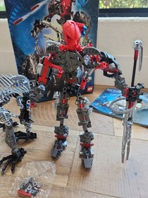 Lego Bionicle 8924 MAXILOS & SPINAX Toa Mahri Complete with Box and Manual