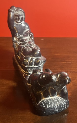 Nice Vintage 1972 Eskimo Dog Sled Soapstone Figurine Hand Carved Aardvark Canada