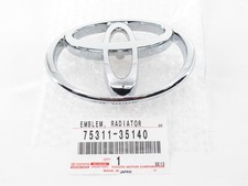 Genuine Oem Toyota 75311-35140 Front Grille Emblem Chrome 1996-1998 4runner Genuine Oem Toyota 75311-35140 Front Grille Emblem Chrome 1996-1998 4runner