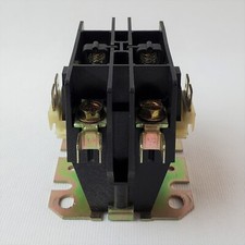 Square D 8910DP22V02 Definite Purpose Contactor 4-Pole 110/120 Volt At 50/60 Hz