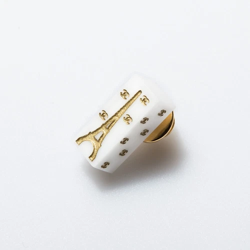 CHANEL Vintage 05C White Brooch Paris Rectangular Shape CC Logo Fashion Jewelry