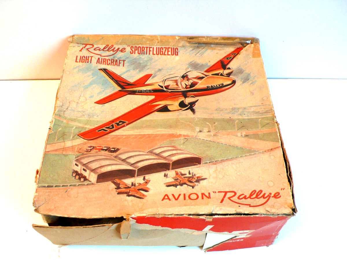 Avion Joustra Rally M563 – 1962 – Fabrication Française – Occasion