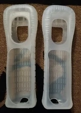 OEM Nintendo Wii RVL-022 Silicone Case Cover Sleeve for Wii Remotes Lot of 2