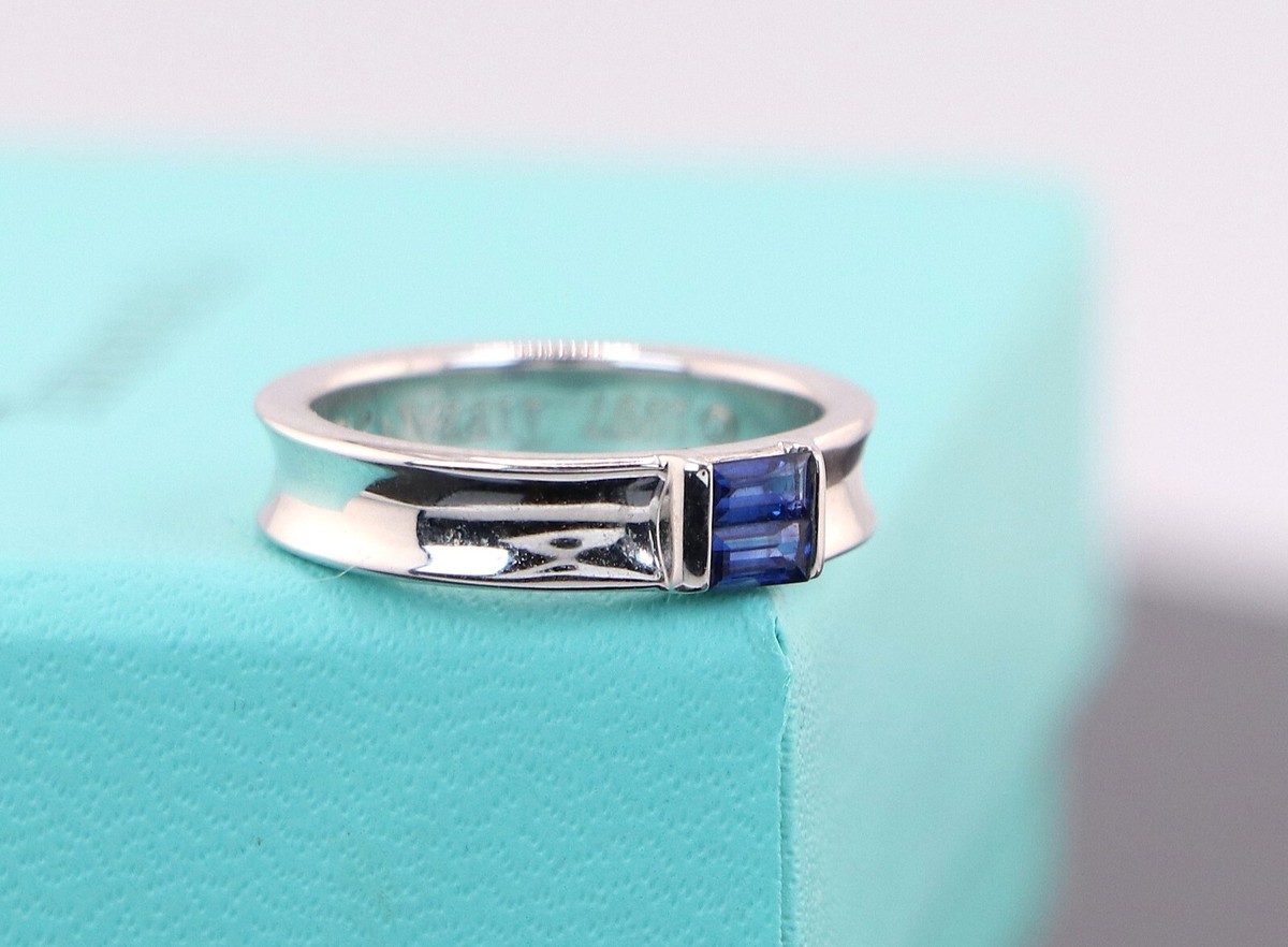 TIFFANY & CO.Sapphire Stacking ring/10号 Tiffany & Co. 18k White Gold Baguette Blue Sapphire Stacking Ring