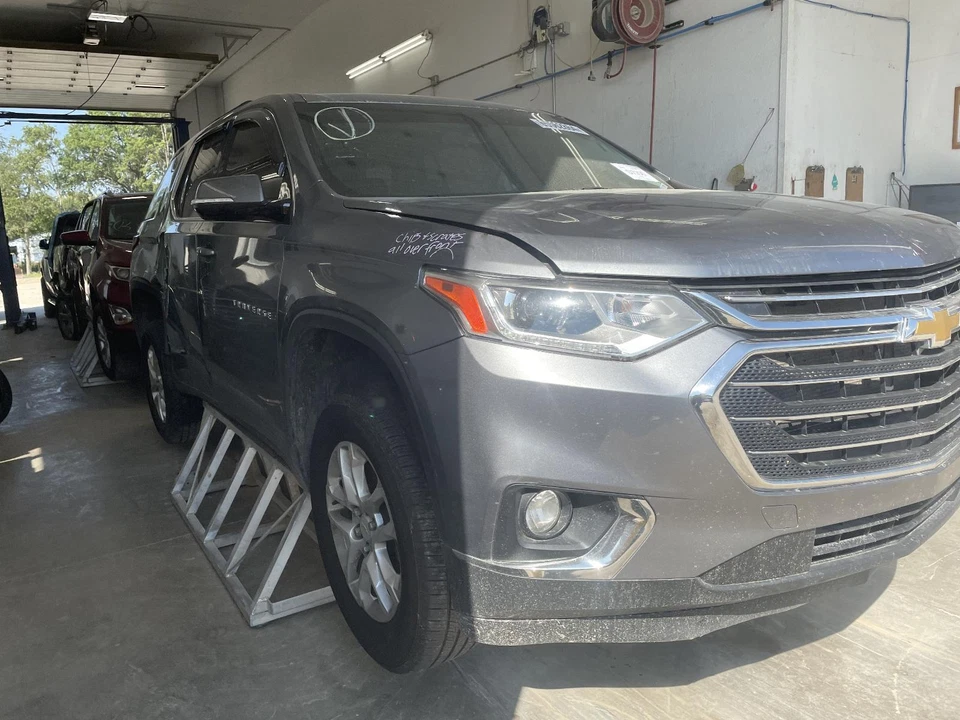 Used ABS Hydraulic Assembly fits: 2020 Chevrolet Traverse w/o pre-crash system 3 - Image 4 of 4