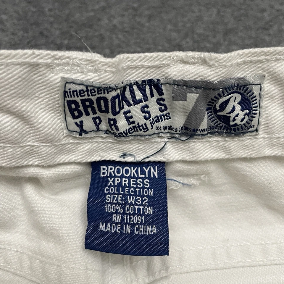 Pantalones Cortos De Colección Y2K Brooklyn Xpress Para Hombres 30 Blancos Sueltos Carpintero Hip Hop Grunge Foto 3 de 4