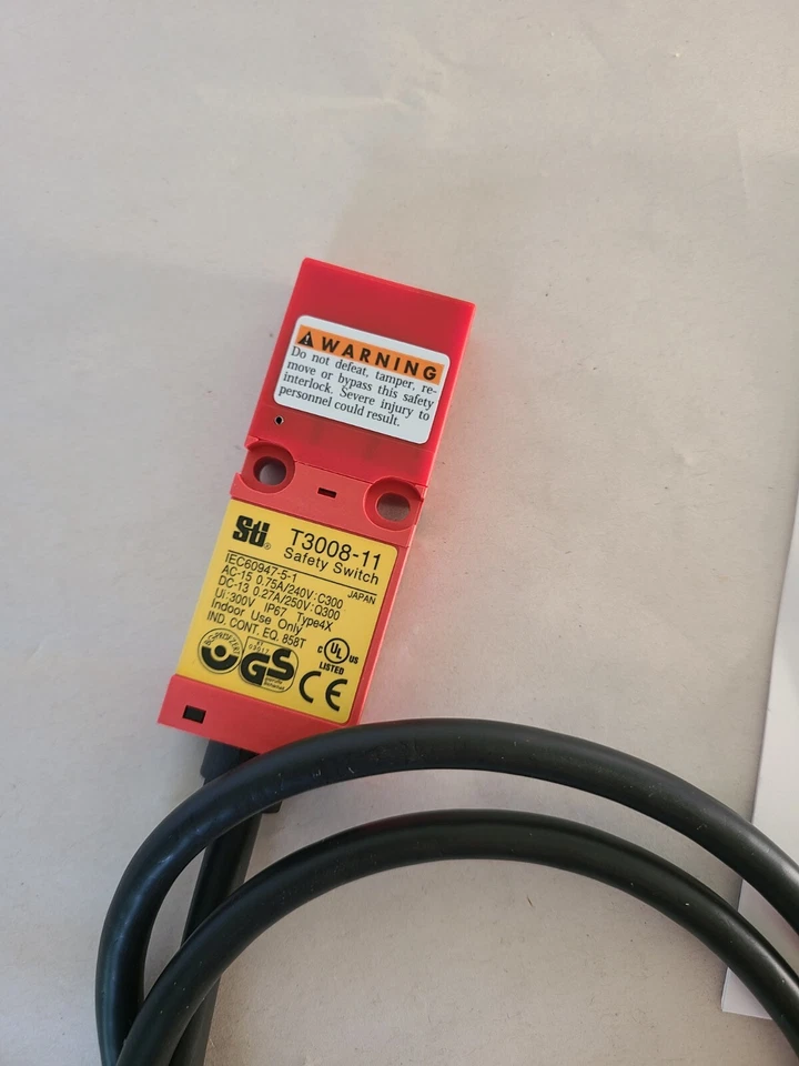 STI T3008-11 Safety Switch No Act'r 1NC+1NO,44524-9010 1 M CABLE Factory Sealed - Image 3 of 4