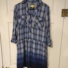 Princess Vera Wang Women's Size S Tunic Blouse Blue Plaid Pullover Pockets A48