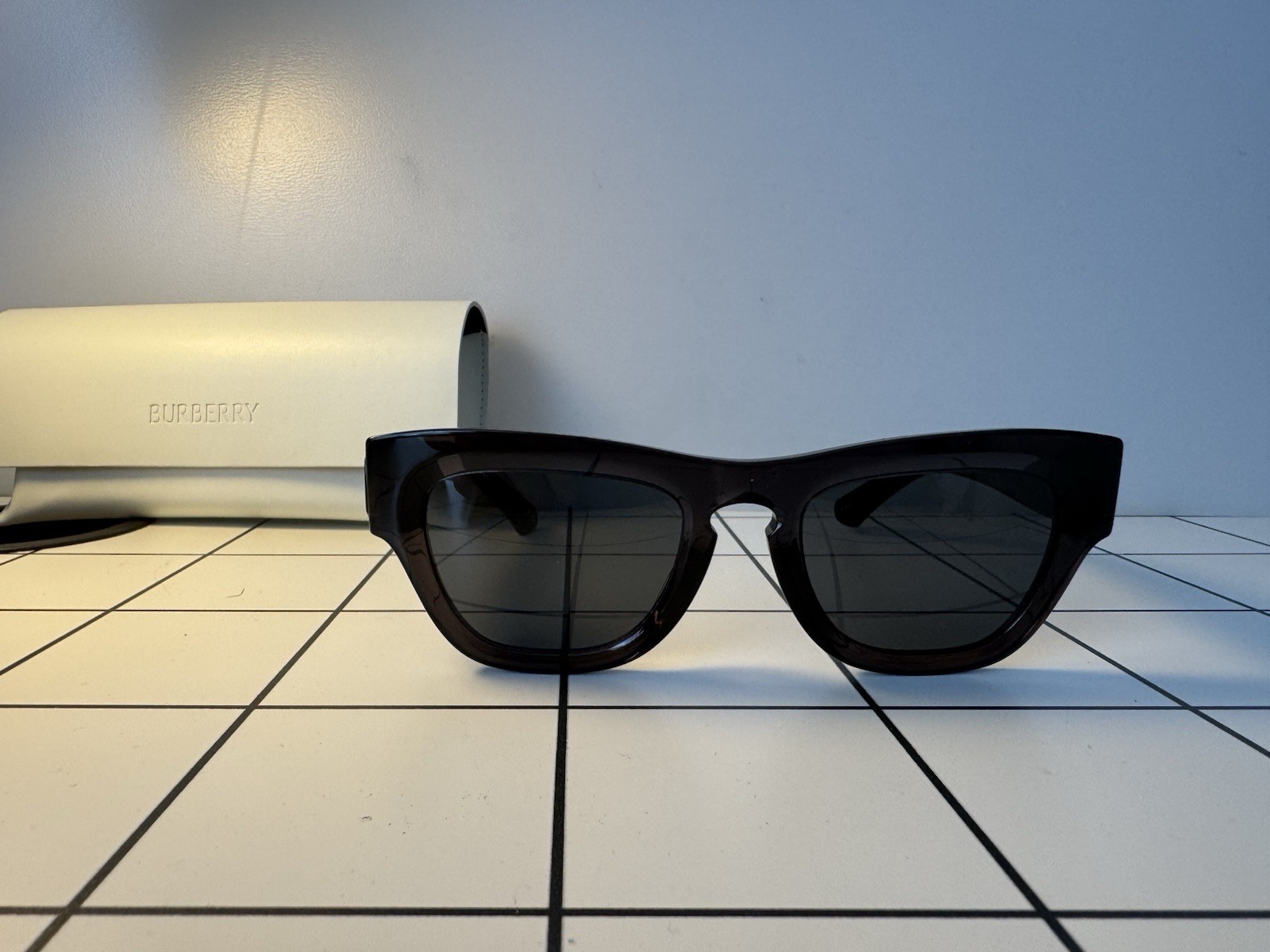 Burberry Dark Grey Cat Eye Ladies Sunglasses
