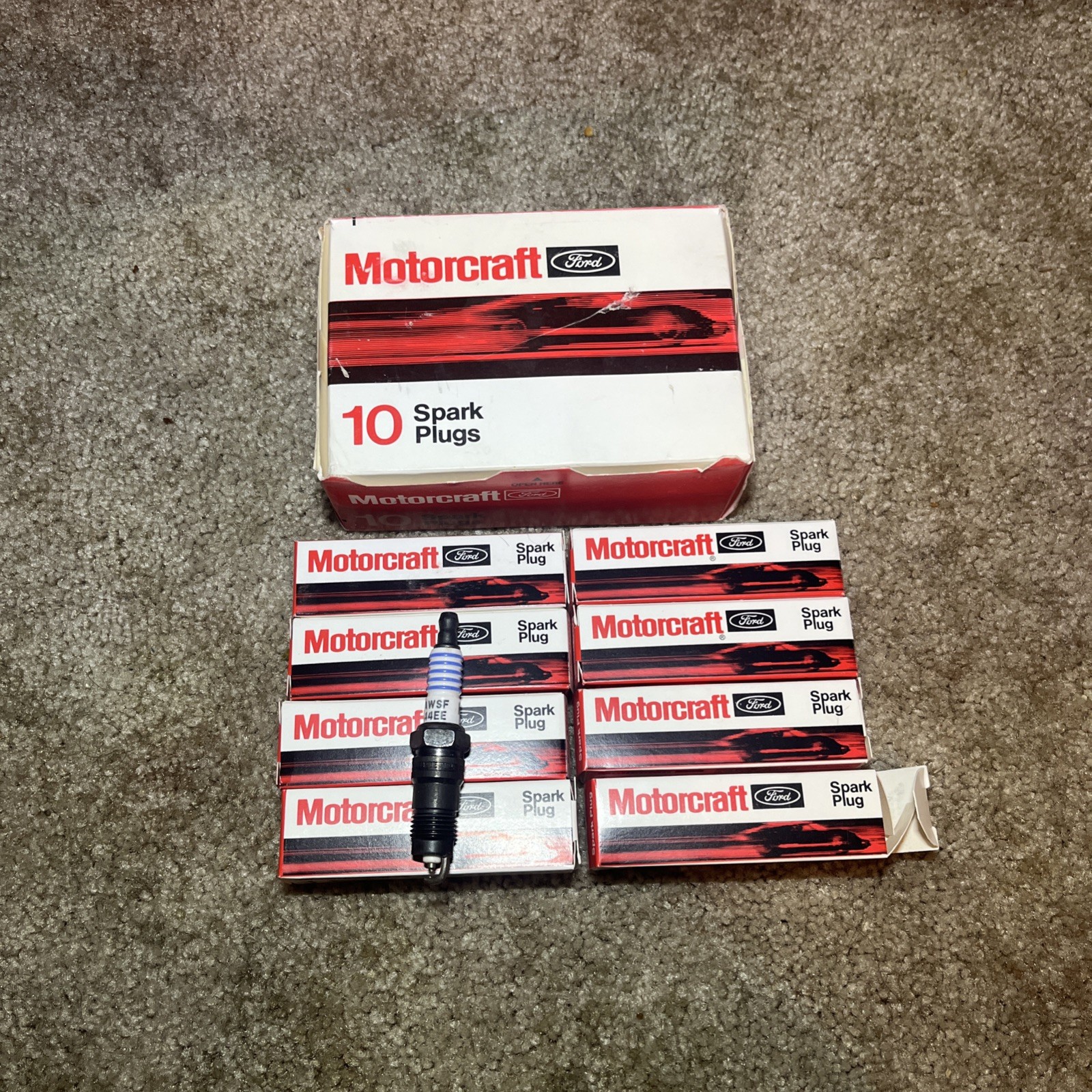 Motorcraft AWSF44EE Spark Plug 8count OEM NOS