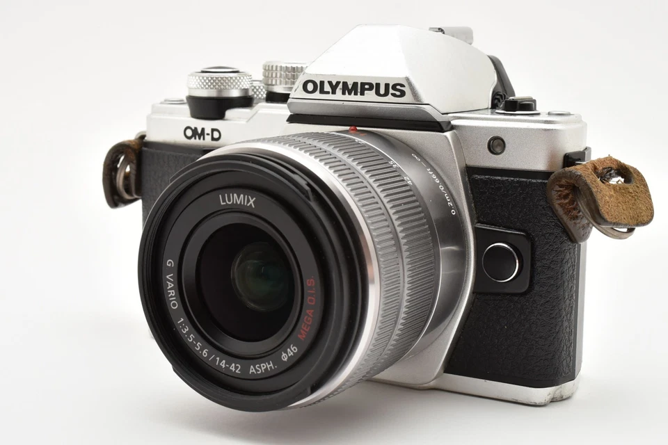 [18585shots] Olympus OM-D E-M10 Mark II Mirrorless Camera w/ 14-42mm Lens JAPAN - Image 2 of 4