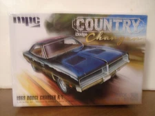 MPC #878 1/25 SCALE 1969 DODGE CHARGER R/T NEW DAMAGED BOX