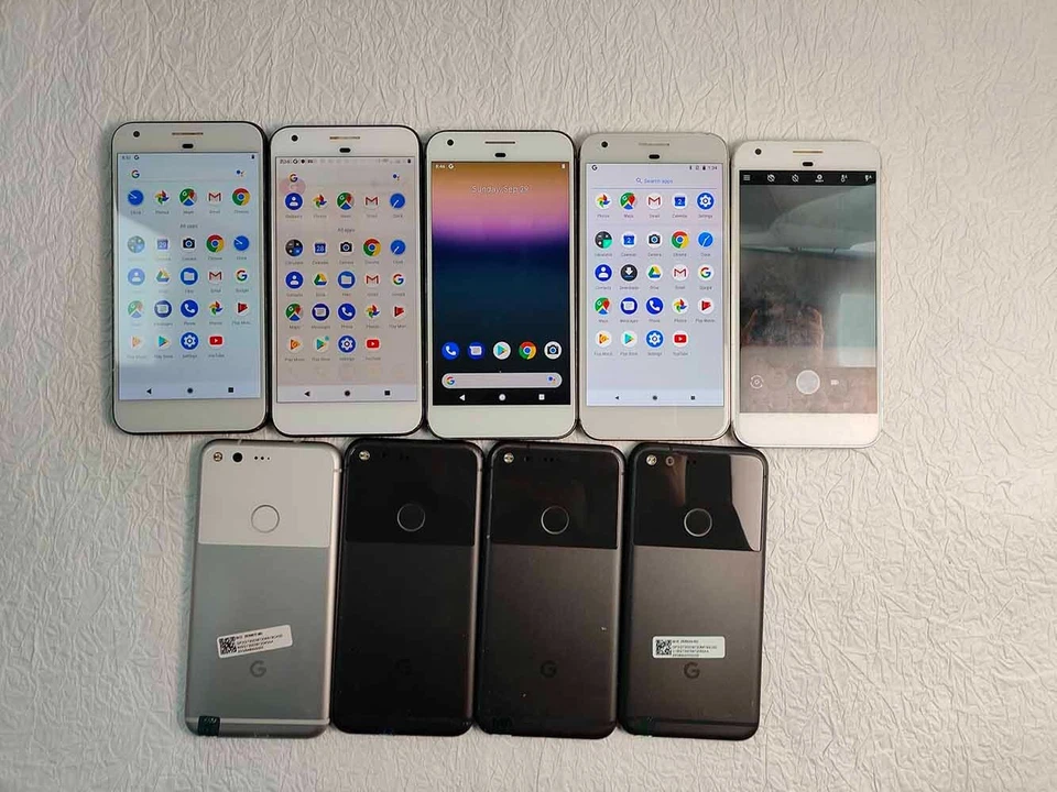 GOOD Google Pixel XL 2016 Pixel 1st Gen 32GB 4GB RAM Unlocked 4G android - image 3 of 4