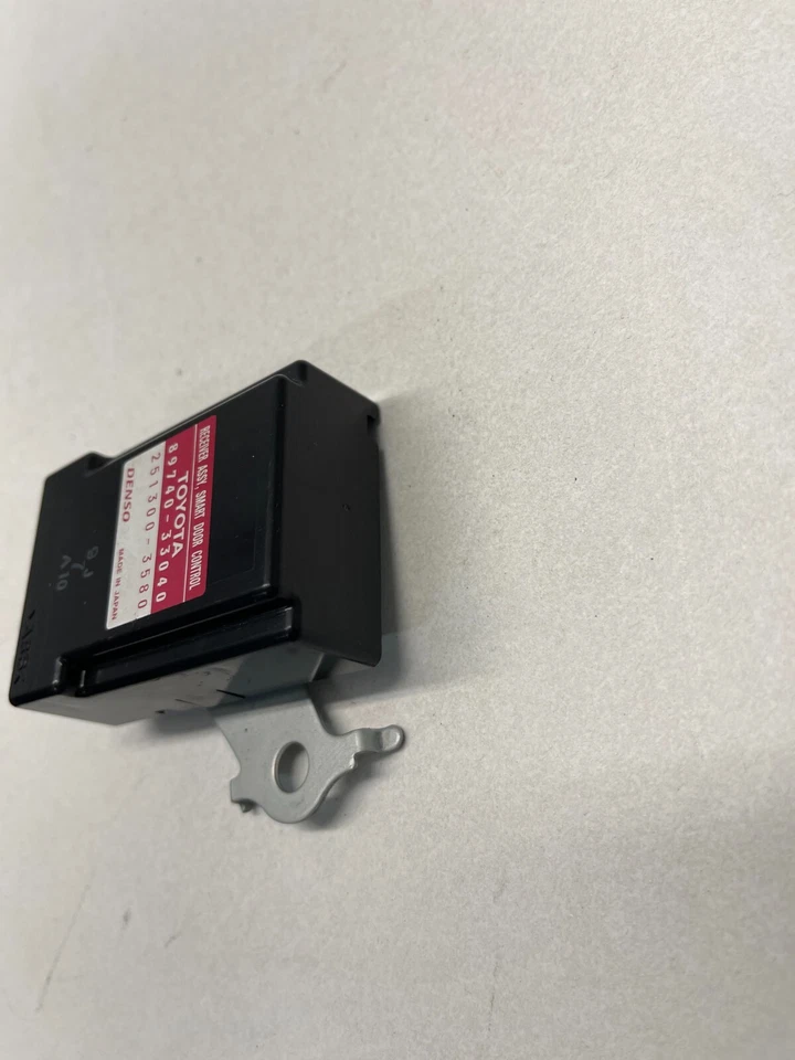 ✅ 07 - 11 Lexus ES350 Toyota Camry умный приемник управления дверью 89740-33040 OEM - Изображение 2 из 4