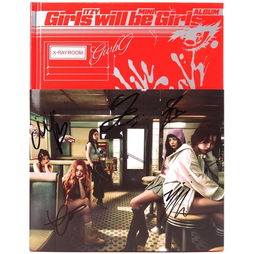 Itzy - Girls Will Be Girls [Photobook Ver.] Mini Album Signed CD Promo 2025 2 - Picture 1 of 3
