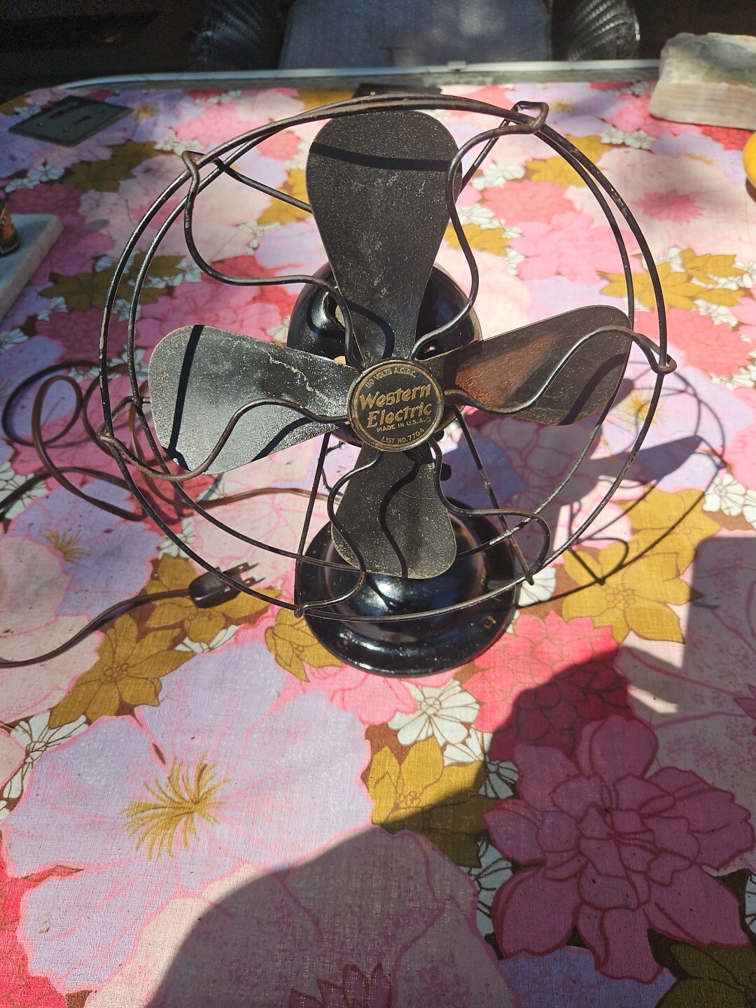 Antique Western Electric Fan FOR PARTS or REPAIR List # 7704-image