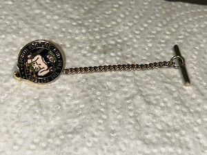 Vintage “FURTH FORTUNE AND FILL THE FETTERS Tie Tack / Pin