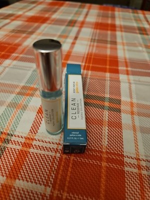 NIB Luxury Clean Reserve Golden Citrus Parfum Rollerball 5 ml!