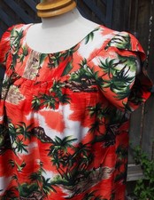 Vintage 50s/60s Hawaiian Islands Print Women's Rayon MuuMuu Dress Made in Hawaii