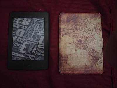 Kindle Paperwhite 3 2015 DP75SDI 7th Gen with Case