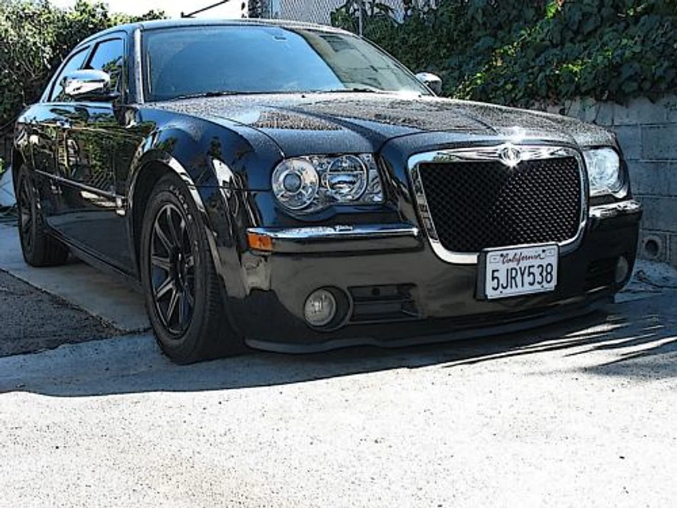 Chrysler Turbo-Daytona Viper Vision Alpine Cirrus Colt Flexible Rubber Chin Lip - Imagen 3 de 4