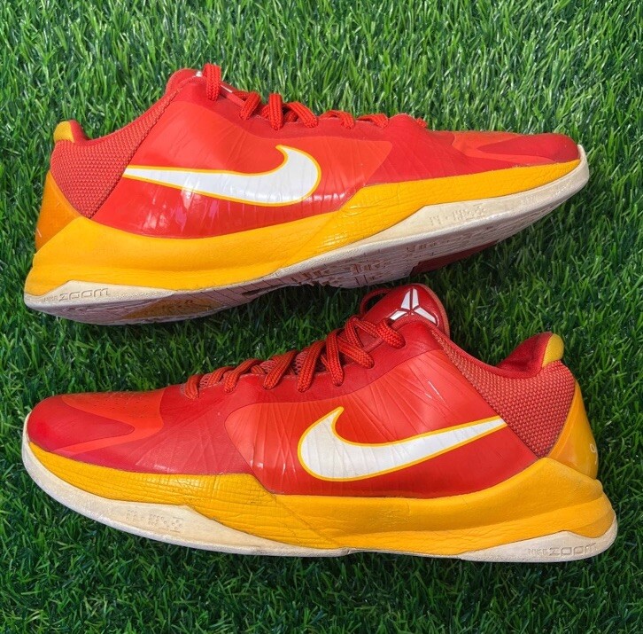 Nike Zoom Kobe 5 V China Red Comet Yellow 2010 Size 8 Sneakers