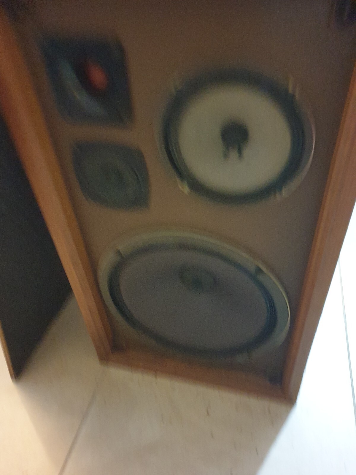 Picture 4 of 24