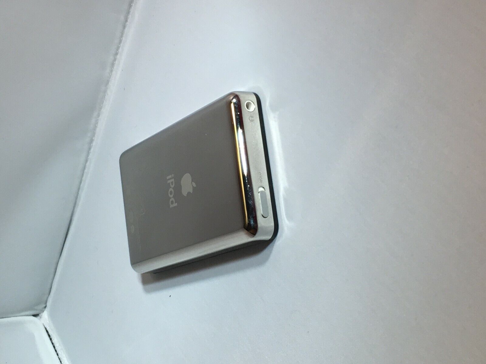 Foto 12 di 30