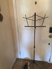 Folding Sheet Music Stand With Carrying Bag 57 In Tall Unfolded 22 In Folded