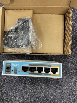 Mikrotik RB952Ui-5ac2nD hAP AC Lite WLAN Router/AP 2ghz/5ghz 5xLAN, USB, POE-in