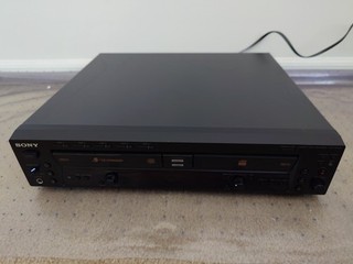 Sony RCD W500C 5 Disc CD Changer & CD Recorder