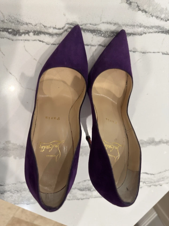 Zapatos de salón Christian Louboutin So Kate 120 de gamuza púrpura con pedrería talla 36,5 Foto 4 de 4