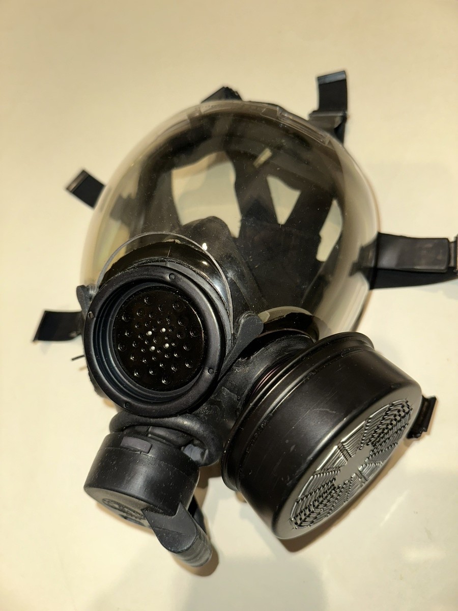 MSA 10051287 Millennium Riot Control Gas Mask, Size Medium - Clear