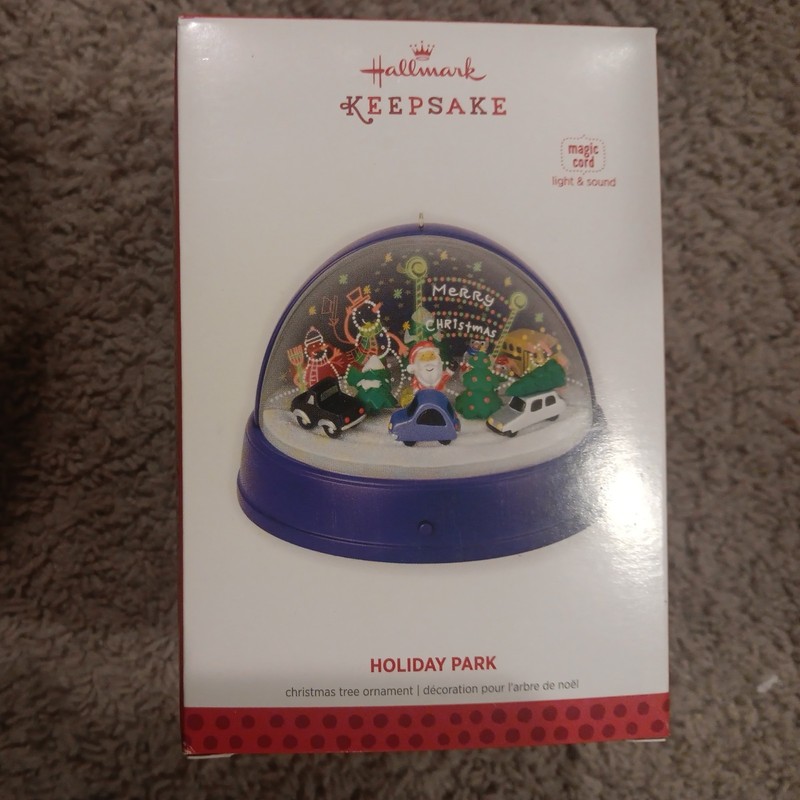 Hallmark Keepsake Holiday Park Snow Globe Christmas Ornament 2013 Magic Cord 