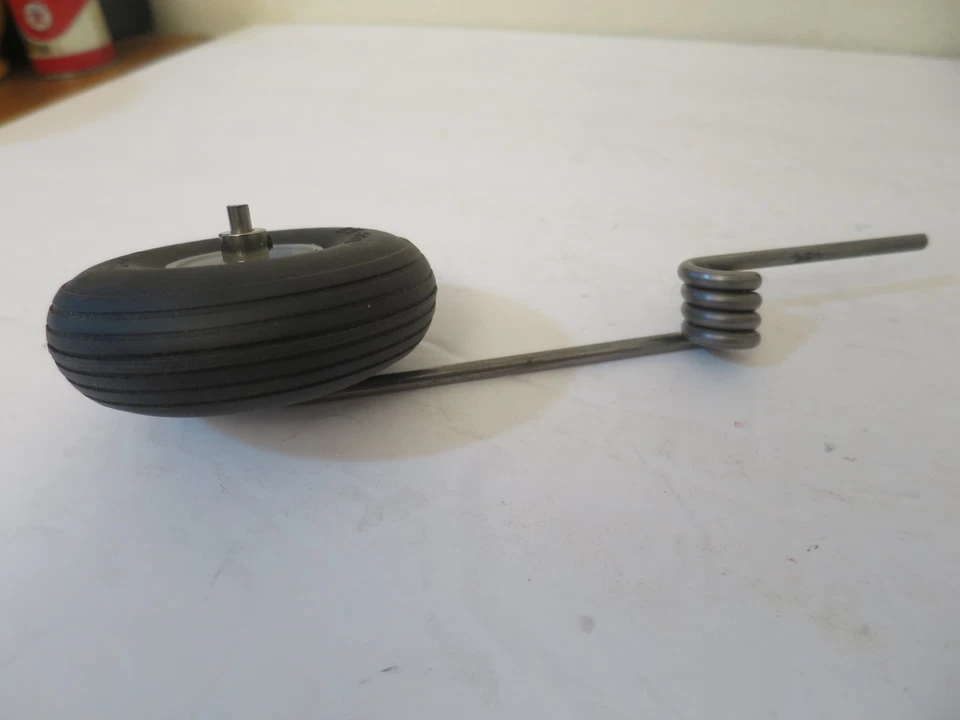 Tren de aterrizaje delantero amortiguador NOS de colección con rueda Du-Bro 2,75 5/32 radiocontrol Foto 2 de 4