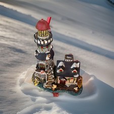 LEMAX PORCELAIN LIGHTED CHRISTMAS VILLAGE / C...
