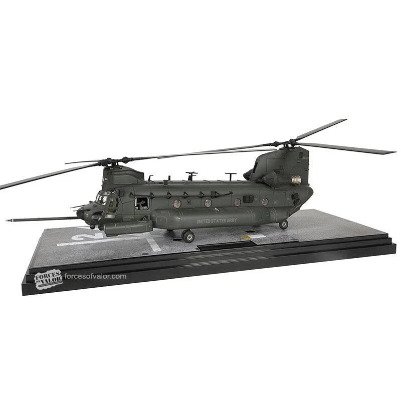 Forces Of Valor 1:72 821005E Boeing Chinook US Army 160th SOAR Night Stalkers - Image 2 of 4