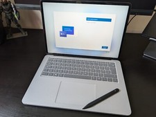 Microsoft Surface Laptop Studio (14.4", I7, 512gb Ssd, 16gb Ram) &amp; Surface Pen