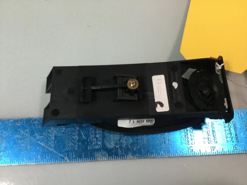 98-03 Jaguar XJ8 Vanden Plas Interior Puerta Trasera Derecha Manija con Altavoz OEM E Foto 4 de 4