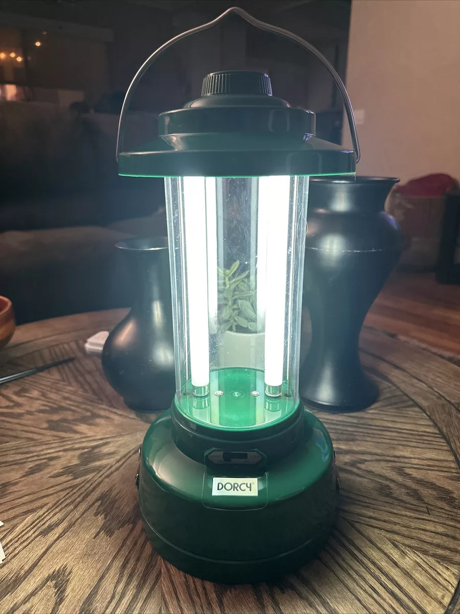 Craftsman Camping Lantern with 16 Heavy Duty D Batteries 