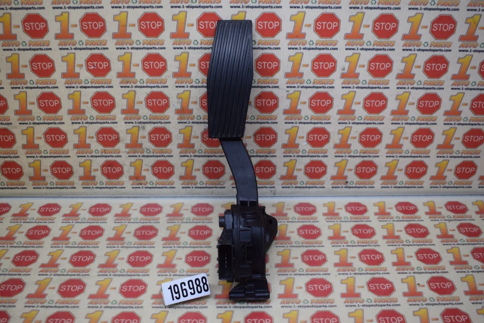 2014-2020 CHEVROLET IMPALA ACCELERATOR GAS PEDAL POSITION SENSOR 13237352 OEM - Image 4 of 4