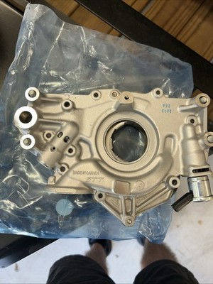 GM Genuine Parts 12686433 Oil Pump  V6 4.3 Engine