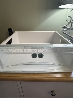 Miele Gefrierschublade für eine Miele FN 4957 S ed-1 Gefrierschublade (Nummer fehlt)