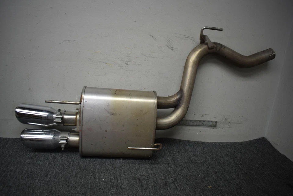 FORD MUSTANG ПРАВАЯ СТОРОНА ГЛУШИТЕЛЬ ВЫХЛОП ЗАВОДСКОЙ OEM - Изображение 4 из 4