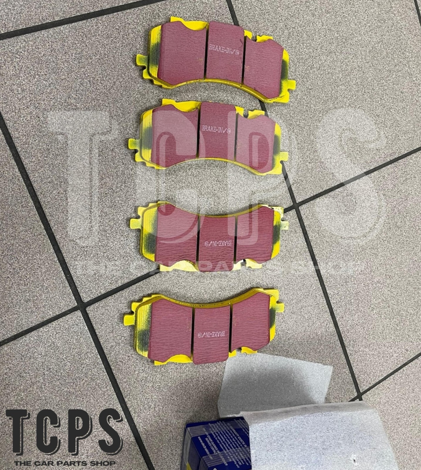 FOR VW TOUAREG 4.0 TDI V8 19-21 EBC YELLOW STUFF FRONT PADS 2 X SENSOR