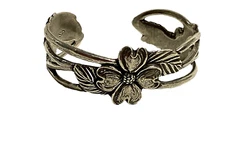 VTG Silver Plated BEAUTIFUL Dogwood Flower Art Nova Cuff Bracelet Statement